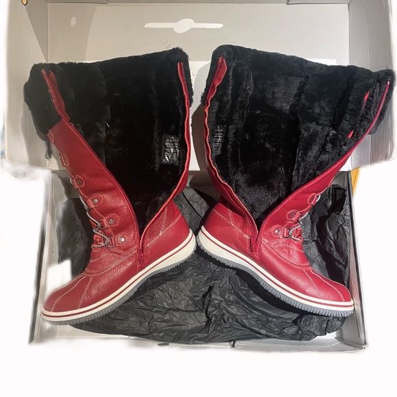 ATELIER NOIR By RUDSAK WINTER BOOTS - Like New - Picture 3 of 8